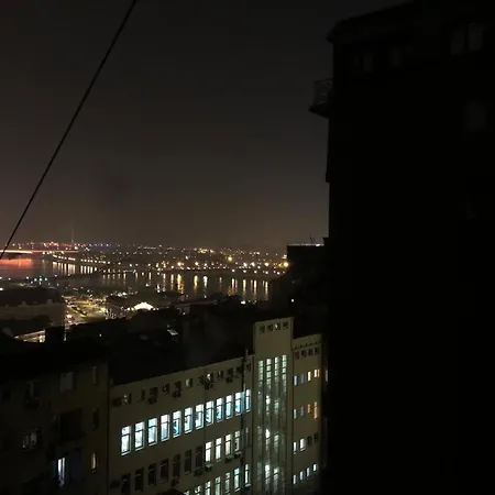 Square 3 Апартаменты *