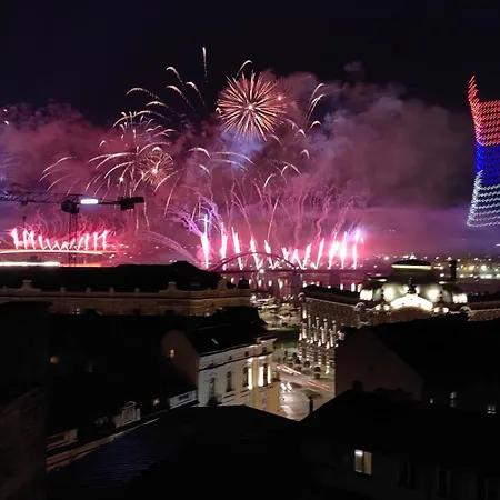 Apartamento Square 3 *